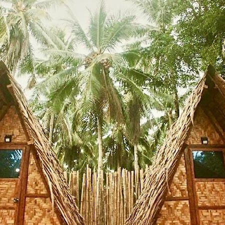 "Triangle Hut" Camp Fuego Siargao Hotell Catangnan Eksteriør bilde