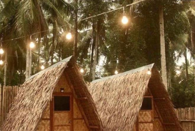 "Triangle Hut" Camp Fuego Siargao Hotell Catangnan Eksteriør bilde